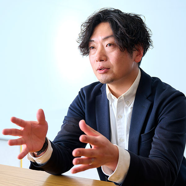 佐藤氏